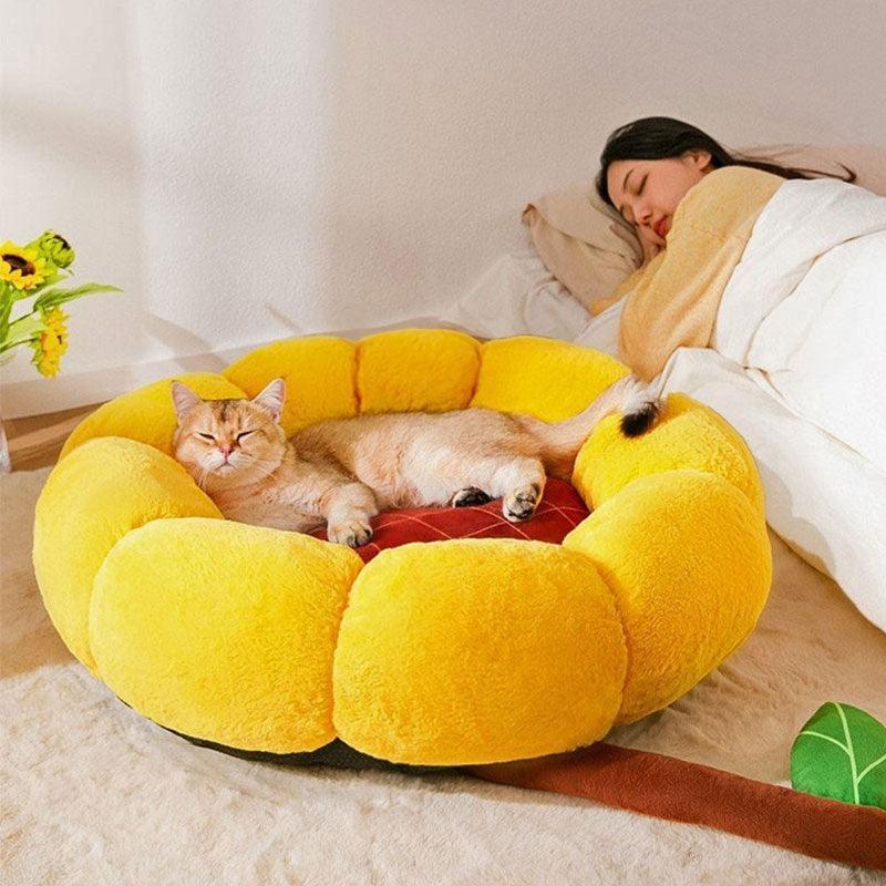 Small Cactus 2 Color Fluffy Warm Cat Bed